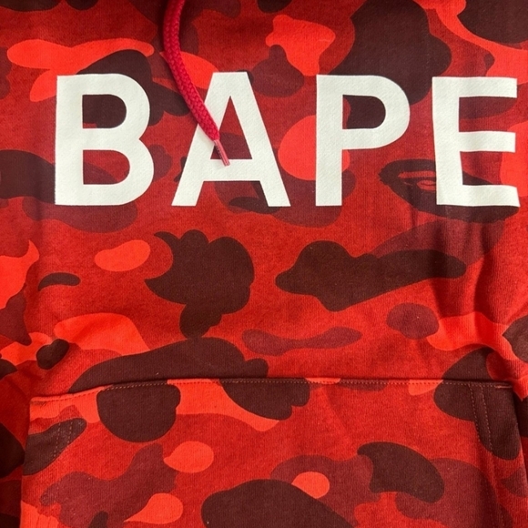 BAPE Red Camo Hoodie Size L - Picture 3 of 9